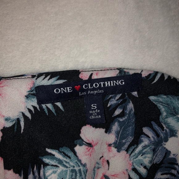 Floral Romper - Picture 2 of 2